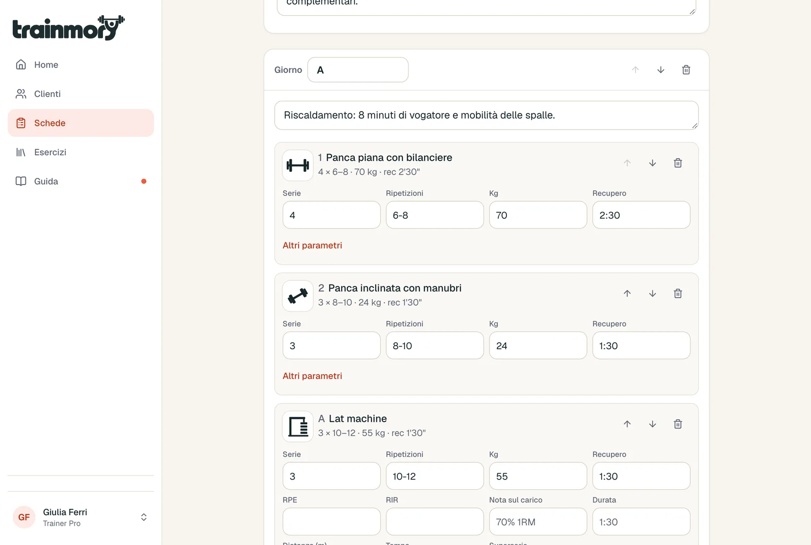 L’editor di Trainmory: la scheda di un cliente, con giorni, esercizi, serie, ripetizioni, kg e recupero